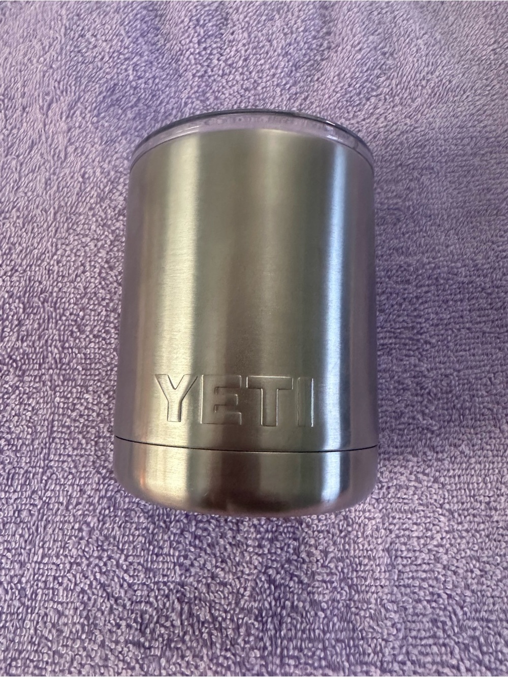 YETI. Stainless steel cups